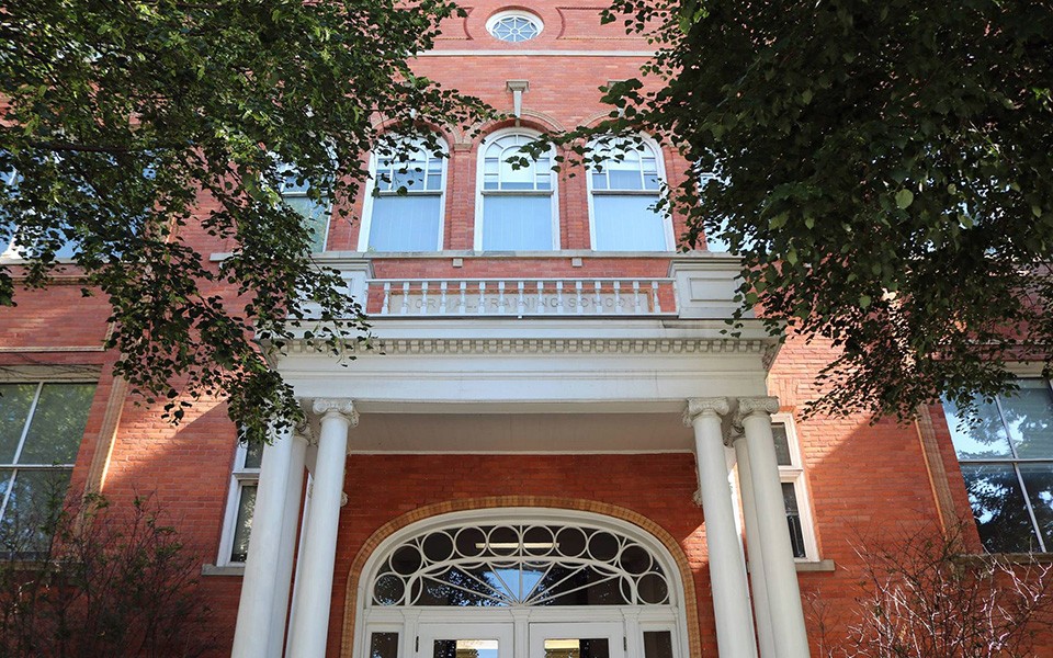 Exterior photo of Welch Hall facade