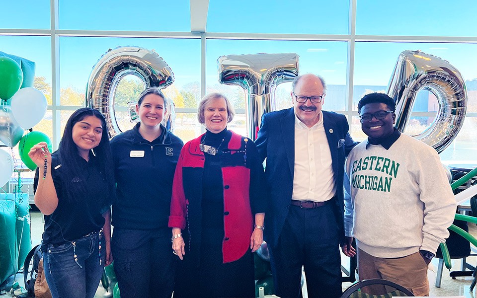 From left to right: Xiomara Trujillo, Jessica Hamrick, Dr. Connie Ruhl-Smith, President James Smith, and Cedric Charles.